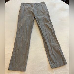 COLUMBIA Men’s Chino Slacks, Waist 32 Length 32, Regular Fit.